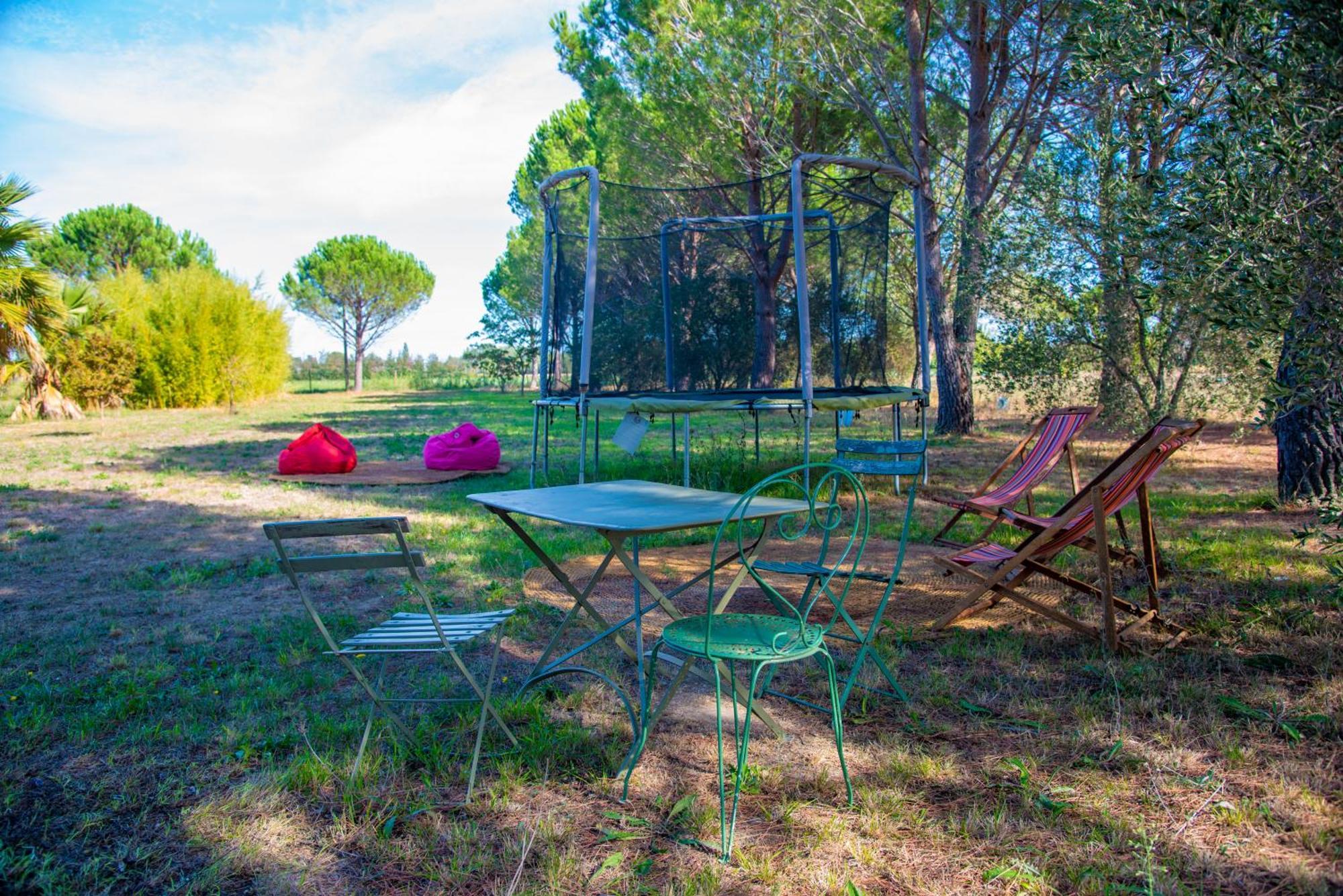 Hotel Et Appartements Domaine Des Clos - Teritoria Beaucaire (Gard) Exterior foto